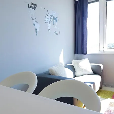Hotell Ceu Konferencia Koezpont 3*