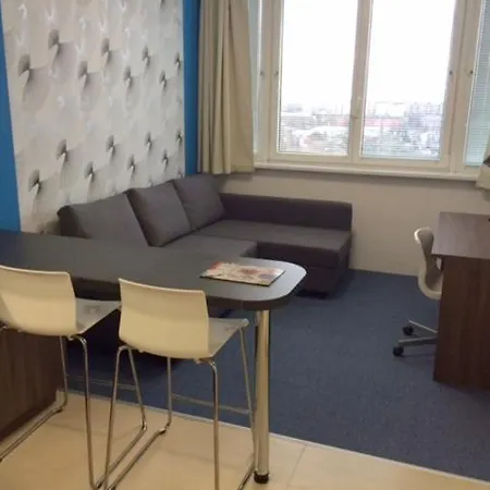 Ceu Konferencia Koezpont Hotell Budapest