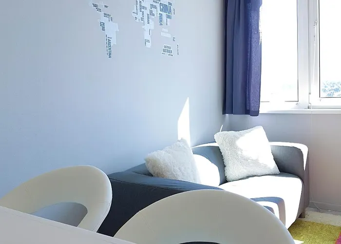 Hotel Ceu Konferencia Koezpont 3*