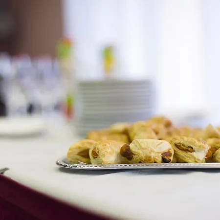 Ceu Konferencia Koezpont Budapest