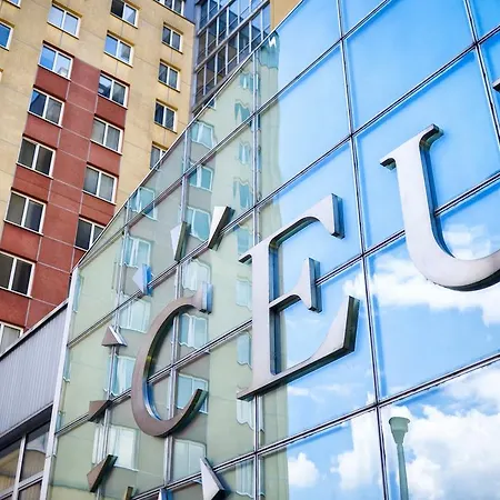 Ceu Konferencia Koezpont Hotel