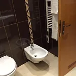 Hotell Ceu Konferencia Koezpont 3*