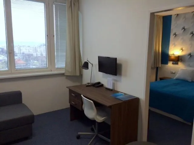 Ceu Konferencia Koezpont Boedapest