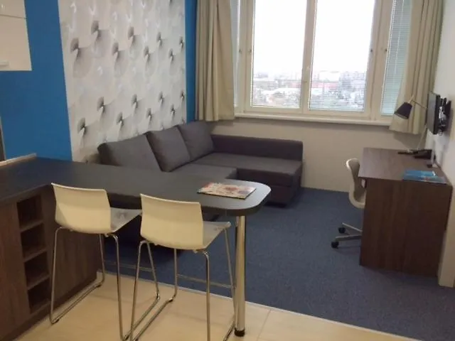 Ceu Konferencia Koezpont Hotel Boedapest